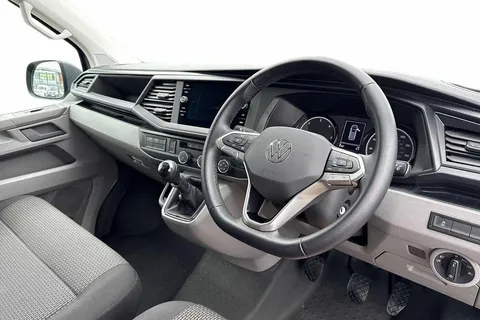 PJ74NXM Volkswagen Transporter 2.0 TDI 110 Highline Van Thumbnail #6