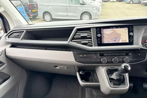 PJ74NXM Volkswagen Transporter 2.0 TDI 110 Highline Van Thumbnail #14