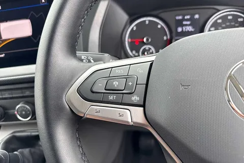 PJ74NXM Volkswagen Transporter 2.0 TDI 110 Highline Van Thumbnail #27