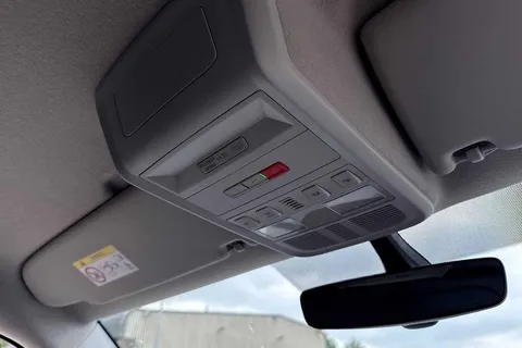 PJ74NXM Volkswagen Transporter 2.0 TDI 110 Highline Van Thumbnail #33