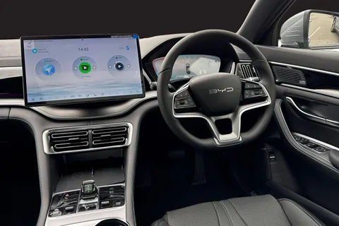 DG75PGY BYD Seal U 1.5 DM-i 26.6kWh Comfort CVT Auto Euro 6 (s/s) 5dr Thumbnail #12