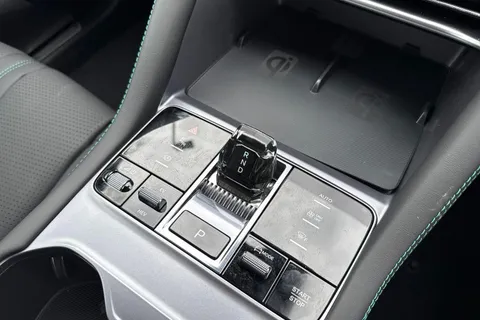 DG75PGY BYD Seal U 1.5 DM-i 26.6kWh Comfort CVT Auto Euro 6 (s/s) 5dr Thumbnail #19