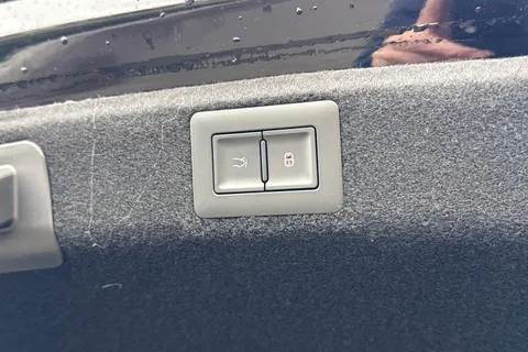 DF75GEK BYD SEAL 82.5kWh Excellence Auto AWD 4dr Thumbnail #28