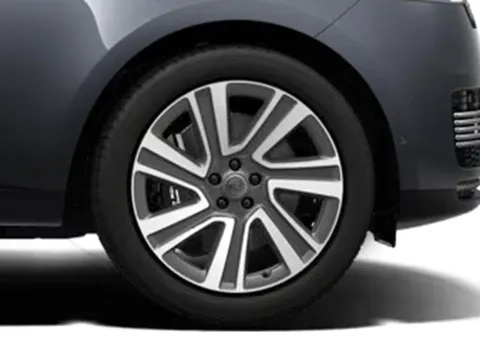  Land Rover Range Rover 4.4 P615 V8 SV Auto 4WD Euro 6 (s/s) 5dr Thumbnail #4