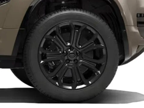  Land Rover Defender 110 4.4P V8 MHEV OCTA Auto 4WD Euro 6 (s/s) 5dr Thumbnail #5