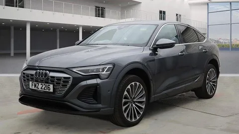 FMZ2216 Audi Q8 e-tron Sportback S line 50 e-tron quattro 250,00 kW Thumbnail #2
