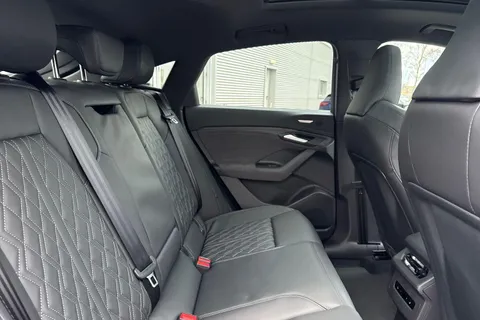  Audi Sq6 E-Tron 100kWh S Edition 1 Sportback Auto quattro 5dr Thumbnail #37