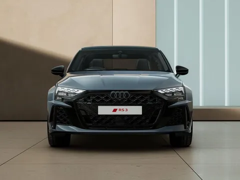  Audi RS 3 2.5 TFSI Carbon Vorsprung S Tronic quattro Euro 6 (s/s) 4dr Thumbnail #5