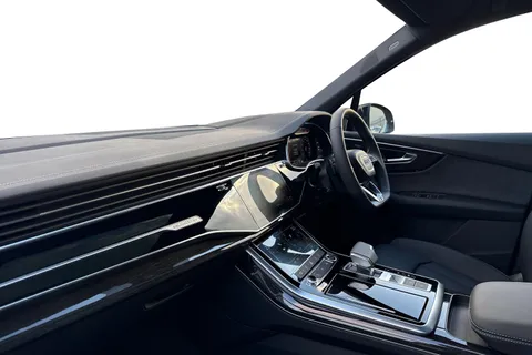 PX75YJH Audi Q7 3.0 TFSI Quattro 340 Black Edition 5dr Tiptronic Thumbnail #14
