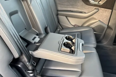 PX75YJH Audi Q7 3.0 TFSI Quattro 340 Black Edition 5dr Tiptronic Thumbnail #39