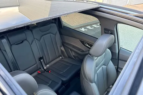 PX75YJH Audi Q7 3.0 TFSI Quattro 340 Black Edition 5dr Tiptronic Thumbnail #54