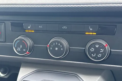 PK74OEO Volkswagen Transporter 2.0 BiTDI 204 Highline Van DSG Thumbnail #21