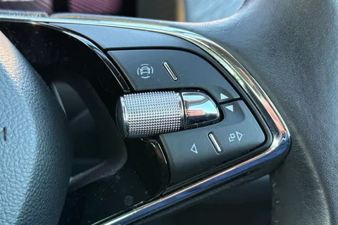 WU72UCH Škoda Kodiaq 1.5 TSI SE L Executive 5dr DSG [7 Seat] Thumbnail #39