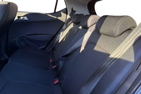 EA68OMC Hyundai I10 1.0 Premium 5dr Thumbnail #17