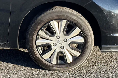 MD73NZB Honda Jazz 1.5 i-MMD Hybrid Elegance 5dr eCVT Thumbnail #12