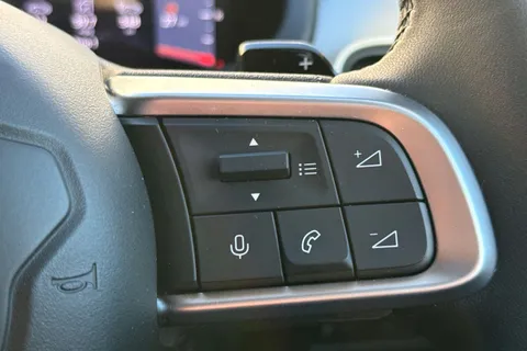 BX25NHD Jeep Avenger 1.2 e-Hybrid Summit 5dr DCT Thumbnail #36