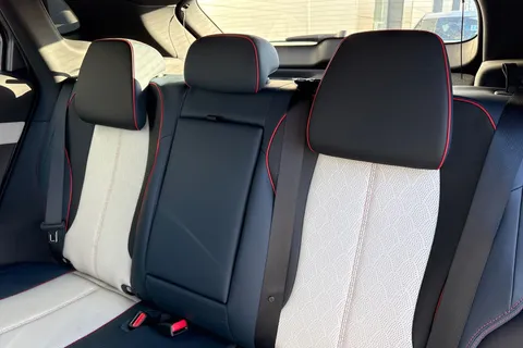 DA75NXZ BYD ATTO 3 150kW Design 60kWh 5dr Auto Thumbnail #13