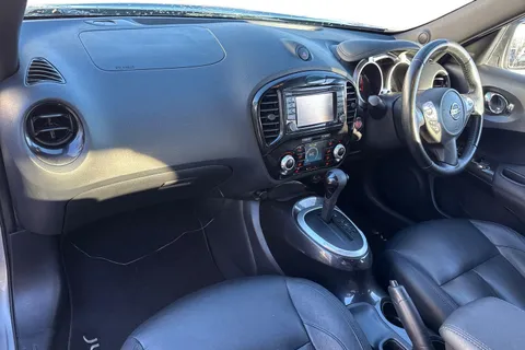 NA17YRC Nissan Juke 1.6 Tekna XTRON Euro 6 5dr Thumbnail #14