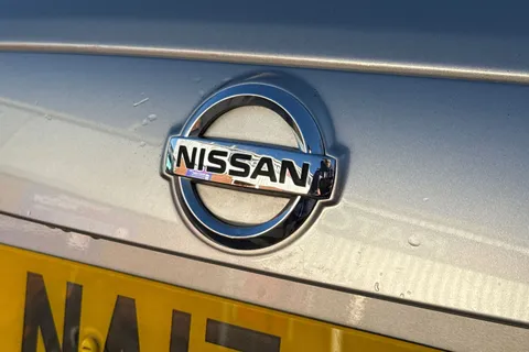 NA17YRC Nissan Juke 1.6 Tekna XTRON Euro 6 5dr Thumbnail #32