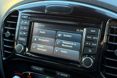 NA17YRC Nissan Juke 1.6 Tekna XTRON Euro 6 5dr Thumbnail #43