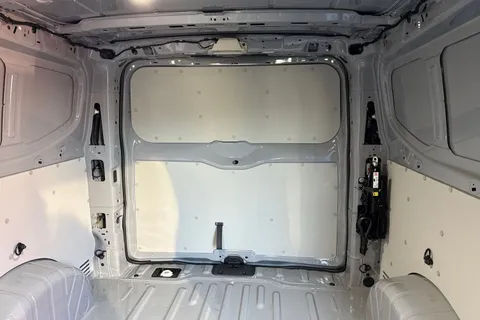 BT75AVO Volkswagen Transporter 2.0 TDI 150PS Commerce Pro Van Auto-Tailgate Thumbnail #18