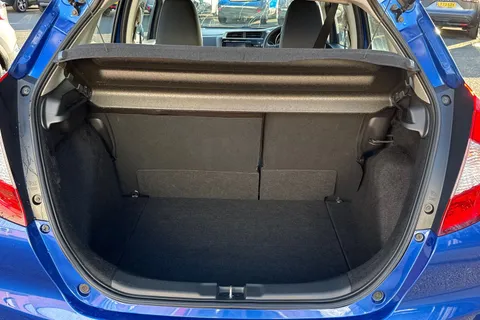 SR69JZV Honda Jazz 1.3 i-VTEC SE CVT Euro 6 (s/s) 5dr Thumbnail #6