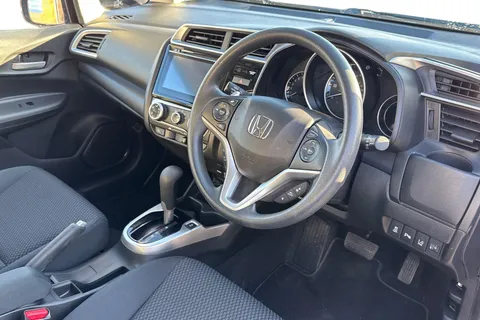 SR69JZV Honda Jazz 1.3 i-VTEC SE CVT Euro 6 (s/s) 5dr Thumbnail #13