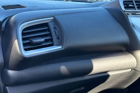 SR69JZV Honda Jazz 1.3 i-VTEC SE CVT Euro 6 (s/s) 5dr Thumbnail #33