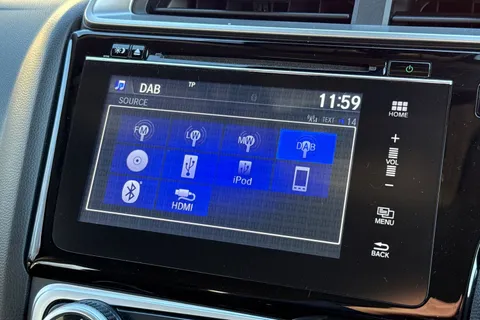 SR69JZV Honda Jazz 1.3 i-VTEC SE CVT Euro 6 (s/s) 5dr Thumbnail #43