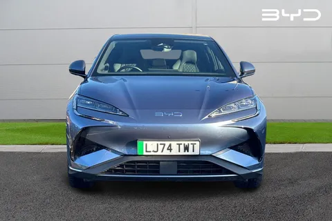 LJ74TWT BYD Sealion 7 82.5kWh Design Auto AWD 5dr Thumbnail #5