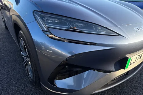 LJ74TWT BYD Sealion 7 82.5kWh Design Auto AWD 5dr Thumbnail #16