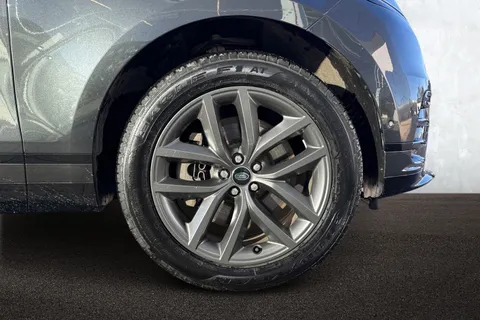 KP24CZN Land Rover Range Rover Velar 3.0 D300 Dynamic SE 5dr Thumbnail #9