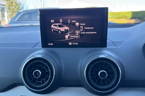 NG19ARF Audi Q2 1.6 TDI 30 SE Euro 6 (s/s) 5dr Thumbnail #17