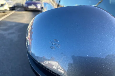 LJ74TWT BYD Sealion 7 82.5kWh Design Auto AWD 5dr Thumbnail #30