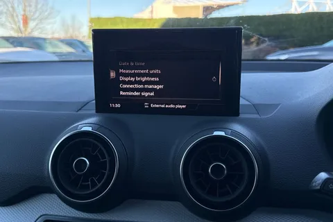 NG19ARF Audi Q2 1.6 TDI 30 SE Euro 6 (s/s) 5dr Thumbnail #26