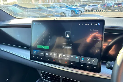 LJ74TWT BYD Sealion 7 82.5kWh Design Auto AWD 5dr Thumbnail #39