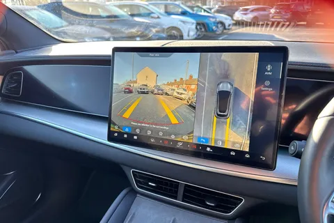 LJ74TWT BYD Sealion 7 82.5kWh Design Auto AWD 5dr Thumbnail #44