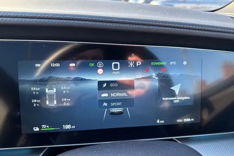 LJ74TWT BYD Sealion 7 82.5kWh Design Auto AWD 5dr Thumbnail #50