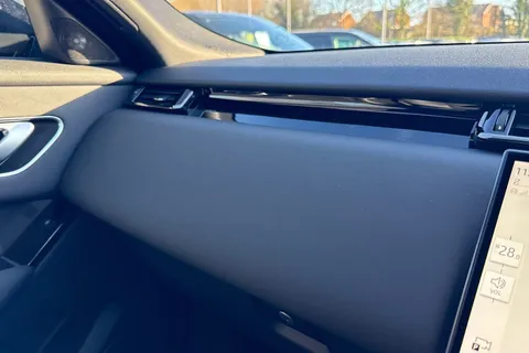 KP24CZN Land Rover Range Rover Velar 3.0 D300 Dynamic SE 5dr Thumbnail #48