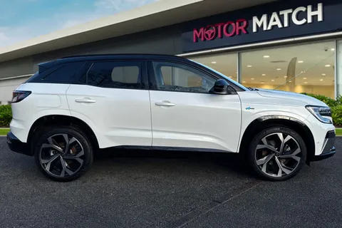 MH24DDJ Renault Austral 1.2 E-TECH techno esprit Alpine Auto Euro 6 (s/s) 5dr Thumbnail #3