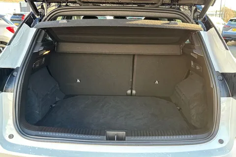 MH24DDJ Renault Austral 1.2 E-TECH techno esprit Alpine Auto Euro 6 (s/s) 5dr Thumbnail #6