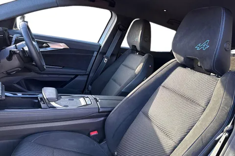 MH24DDJ Renault Austral 1.2 E-TECH techno esprit Alpine Auto Euro 6 (s/s) 5dr Thumbnail #15