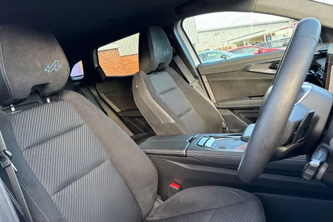 MH24DDJ Renault Austral 1.2 E-TECH techno esprit Alpine Auto Euro 6 (s/s) 5dr Thumbnail #23