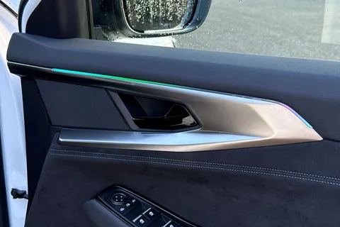 MH24DDJ Renault Austral 1.2 E-TECH techno esprit Alpine Auto Euro 6 (s/s) 5dr Thumbnail #32