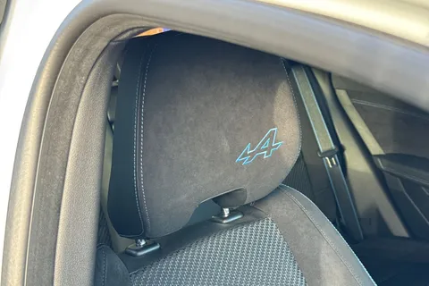 MH24DDJ Renault Austral 1.2 E-TECH techno esprit Alpine Auto Euro 6 (s/s) 5dr Thumbnail #33