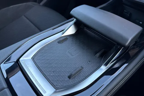 MH24DDJ Renault Austral 1.2 E-TECH techno esprit Alpine Auto Euro 6 (s/s) 5dr Thumbnail #49