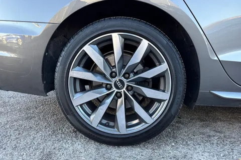 FV71WNM Audi A4 Sport Edition 40 TFSI  204 PS S tronic Thumbnail #11