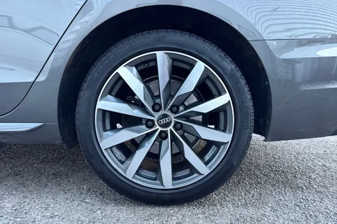 FV71WNM Audi A4 Sport Edition 40 TFSI  204 PS S tronic Thumbnail #12