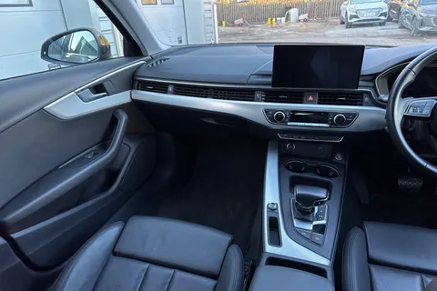 FV71WNM Audi A4 Sport Edition 40 TFSI  204 PS S tronic Thumbnail #20