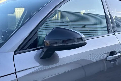 FV71WNM Audi A4 Sport Edition 40 TFSI  204 PS S tronic Thumbnail #25